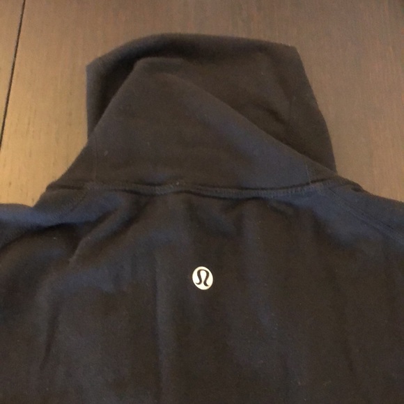 Lululemon Zip-Up - Picture 6 of 6